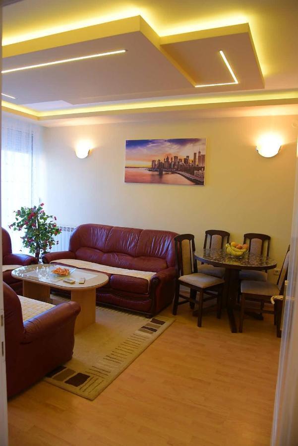 Apartman Harmony Semendire Dış mekan fotoğraf